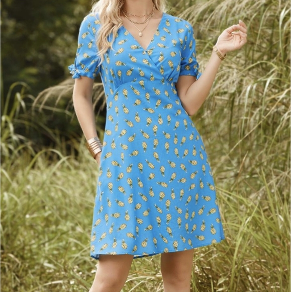 Suzanne Betro Surplice Retro Blue Dress Pineapple Print 3X NWT - Picture 6 of 6